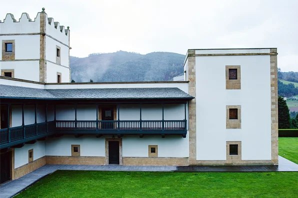 RESTAURACIÓN PALACIO DE ANLEO